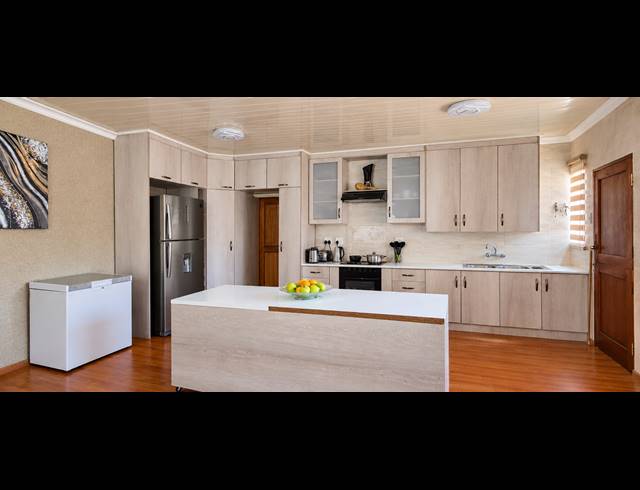 3 BEDROOM TOWNHOUSE FOR SALE IN THREE RIVERS